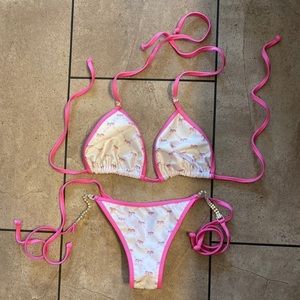 Toxic Angels competition posing suit